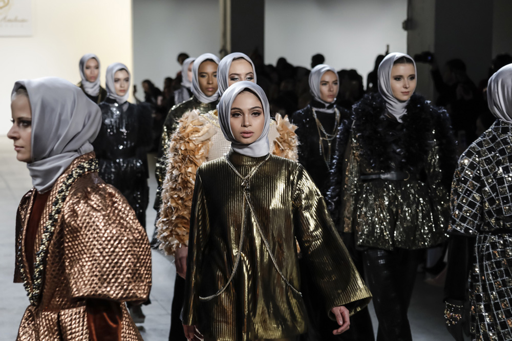 Saudi Fashion Week Returns to Riyadh in October About Her