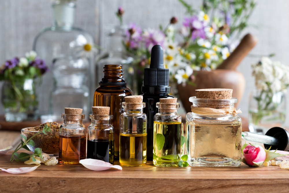 The Best Types Of Essential Oils And Their Benefits For Your Skin 