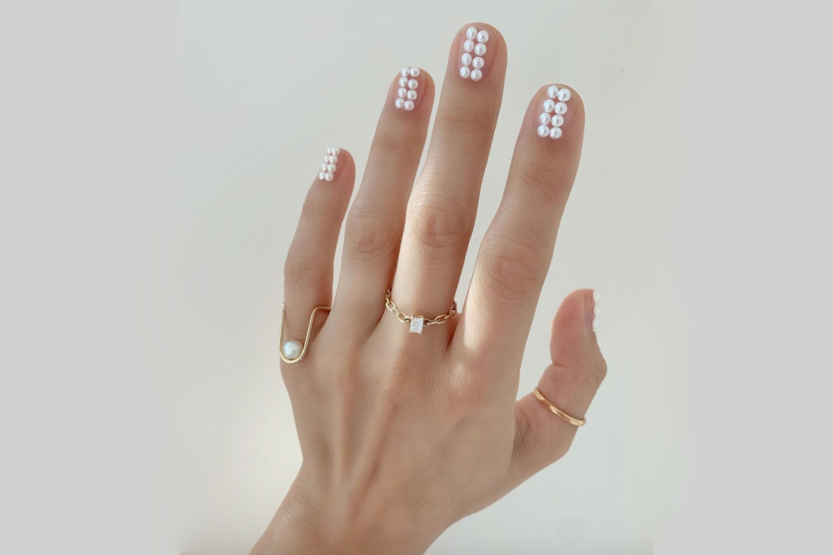 30+ Gorgeous Pearl Nails: Nail Inspiration