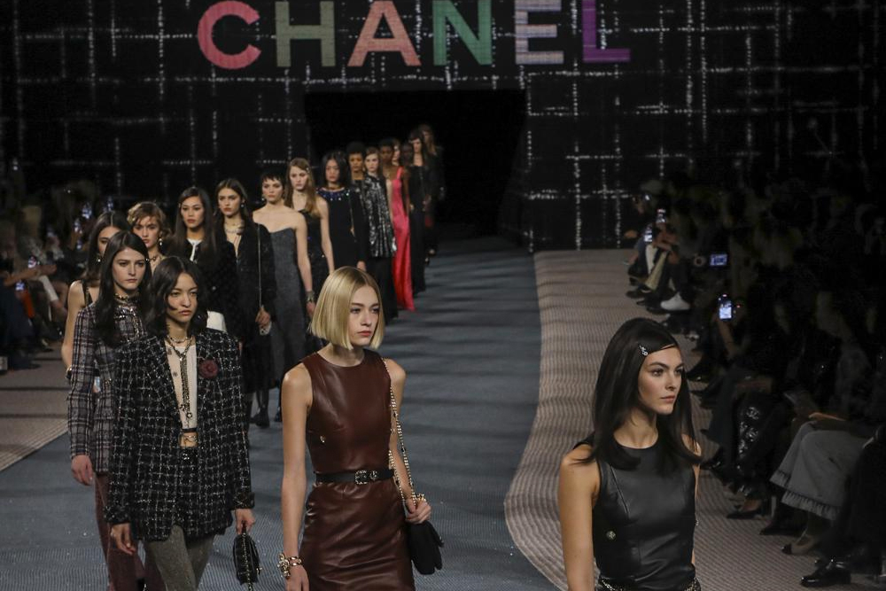 Satisfaction guaranteeWalk on the wild side: the big trends in Paris, coco  chanel 2022 clothing 