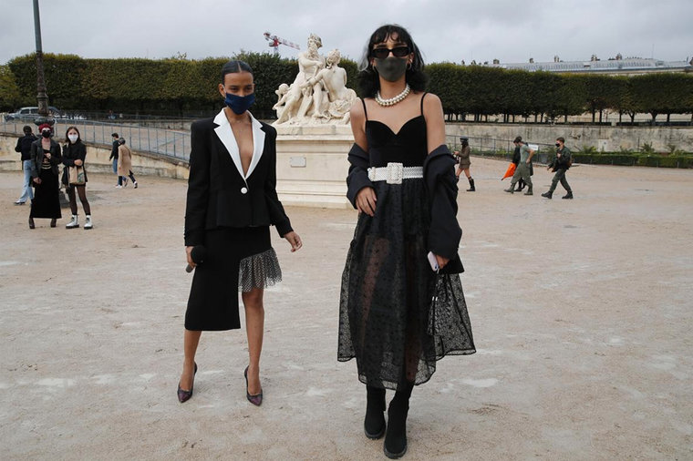 The Chicest Looks from Paris Fashion Week Spring 2020