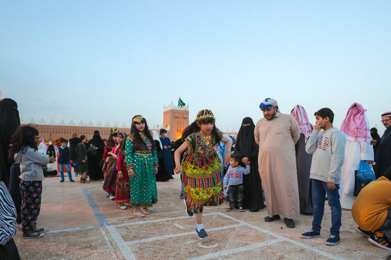 20 Photos That Show What the Saudi Annual Janadriyah Festival Is All ...